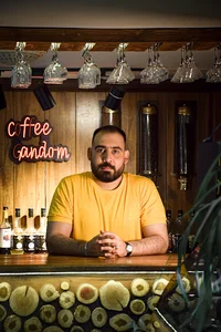 کافی شاپ گندم