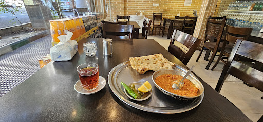 دیزی سرای رضا