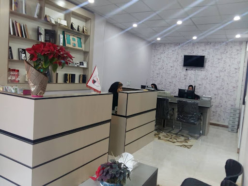 نگین آفاق شهر