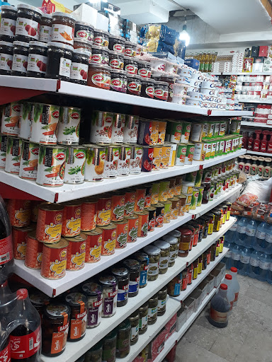 سوپر مارکت تک ولیعصر