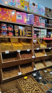 آجیل و خشکبار آلنگ (گردوی تویسرکان) 2