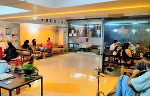 سرای سنتی فانوس cafe fanoos