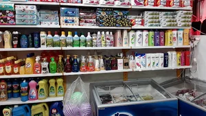سوپر مارکت شایان