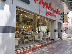 گالری مبل و پارچه مهدی شعبه مرکزی