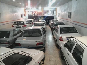 نمایشگاه اتومبیل نمونه