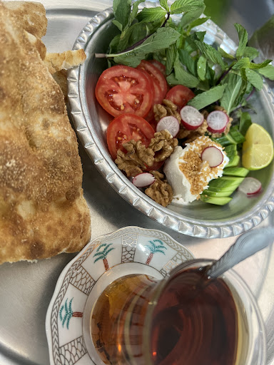 کافه آریانا