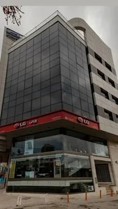مجتمع تجاری فاریابی LG