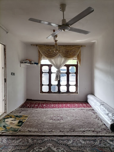 اقامتگاه بومگردی آقا عین الله