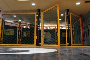 آکادمی ورزشی افق نیایش