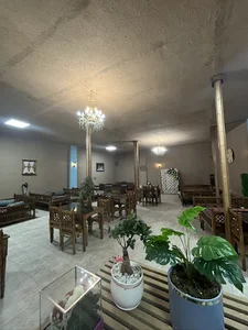 کافه رستوران سنتی عمارت شبستان