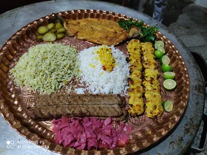 رستوران گلها