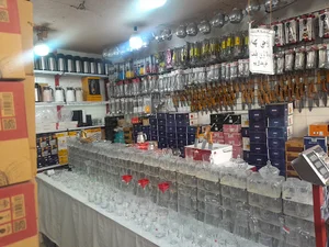 زیر پل وحدت