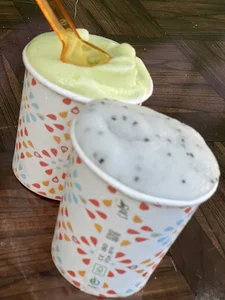یخ در بهشت تمشک