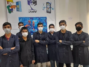 آموزشگاه تخصصی تعمیرات موبایل نوآوران 4