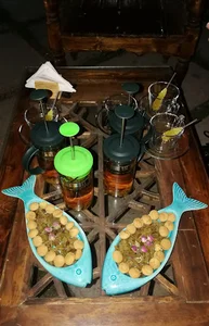 کافه کتاب ماه و ماهی