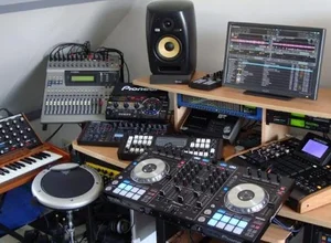 DJ آموزش دیجی