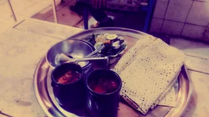 قهوه خانه کوچیک