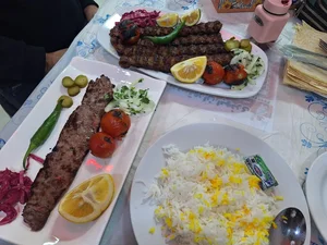 رستوران ابوذری 3
