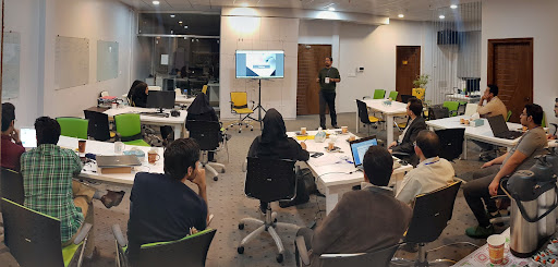 شتابدهنده کسب و کار فردوسی