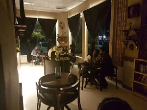 کافه کتاب