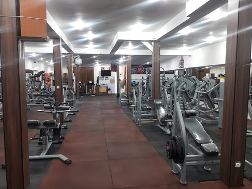 باشگاه بدنسازی رکورد