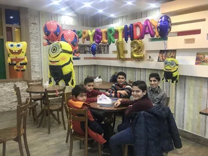 کافی شاپ ستاره آبی