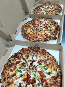 پیتزا و برگر غروب 3