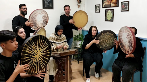 آموزشگاه موسیقی آذرستان