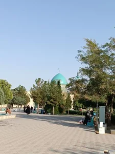 فضای سبز امامزاده سید حمزه 4