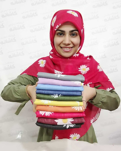 فروشگاه تخصصی شال و روسری کاشانه
