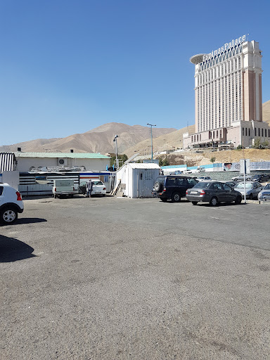 پارکینگ بوستان پرواز