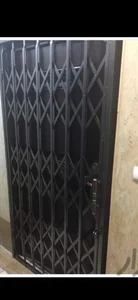 درب آکاردیونی و حفاظ در ستارخان 5