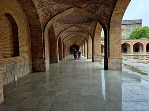 مهمانپذیر ایران 2