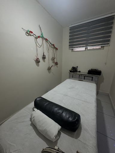 مرکز و آموزشگاه ماساژ درویش زاده (Darvishzdeh Spa)