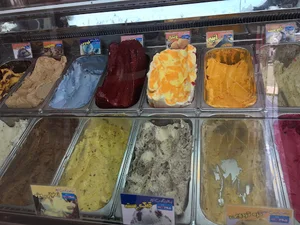 بستنی مرتضی