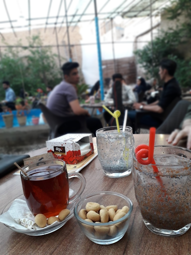 کافه پلاک ۷