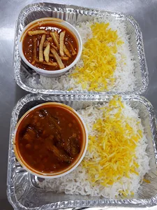 تهیه غذای خاتم