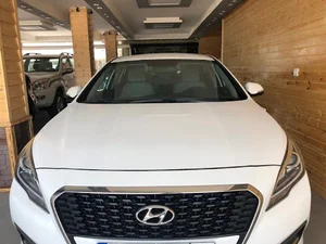 اتوگالری ماکان