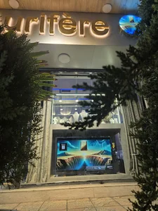 Aurifere