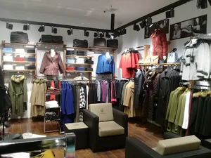 فروشگاه سارار