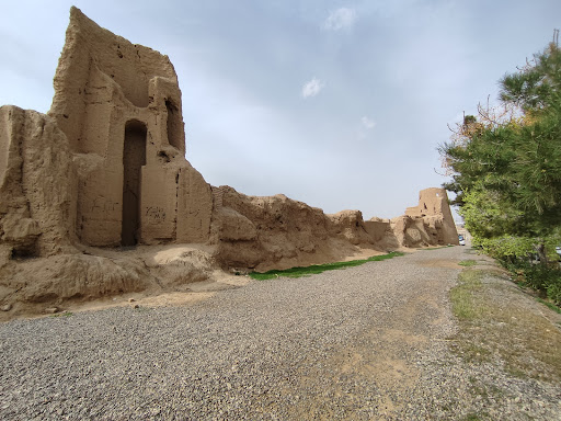 قلعه باستانی سی زان