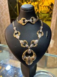 گالرى نيلا