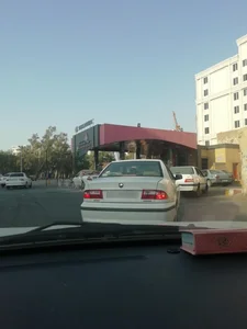 پمپ بنزین فلکه ساعت 5