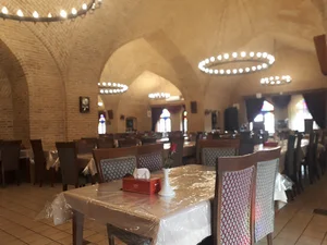 Yam Restaurant رستوران یام