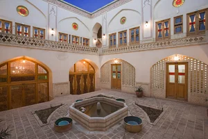 هتل سنتی سرپله کاشان