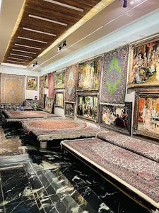 گالری فرش قرمز