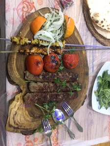 کباب سرای پوریا