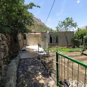اقامتگاه شاه نشین