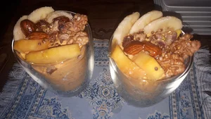 کافه تریا گل یخ