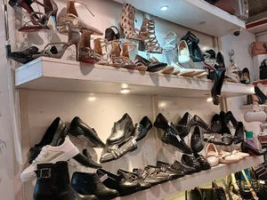 فروشگاه کیف و کفش ماهور